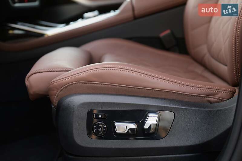 Внедорожник / Кроссовер BMW X7 2025 в Одессе фото 42 Внедорожник / Кроссовер BMW X7 2025 в Одессе