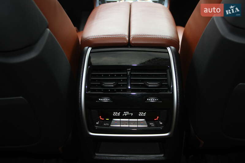 Позашляховик / Кросовер BMW X7 2022 в Черкасах фото 10 Позашляховик / Кросовер BMW X7 2022 в Черкасах