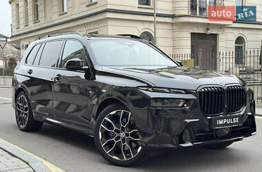 Внедорожник / Кроссовер BMW X7 2023 в Киеве