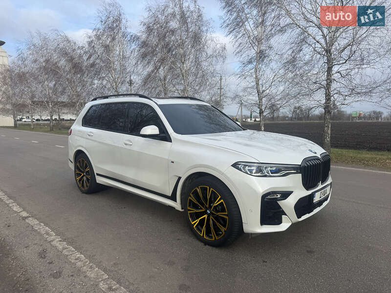 BMW X7 2022
