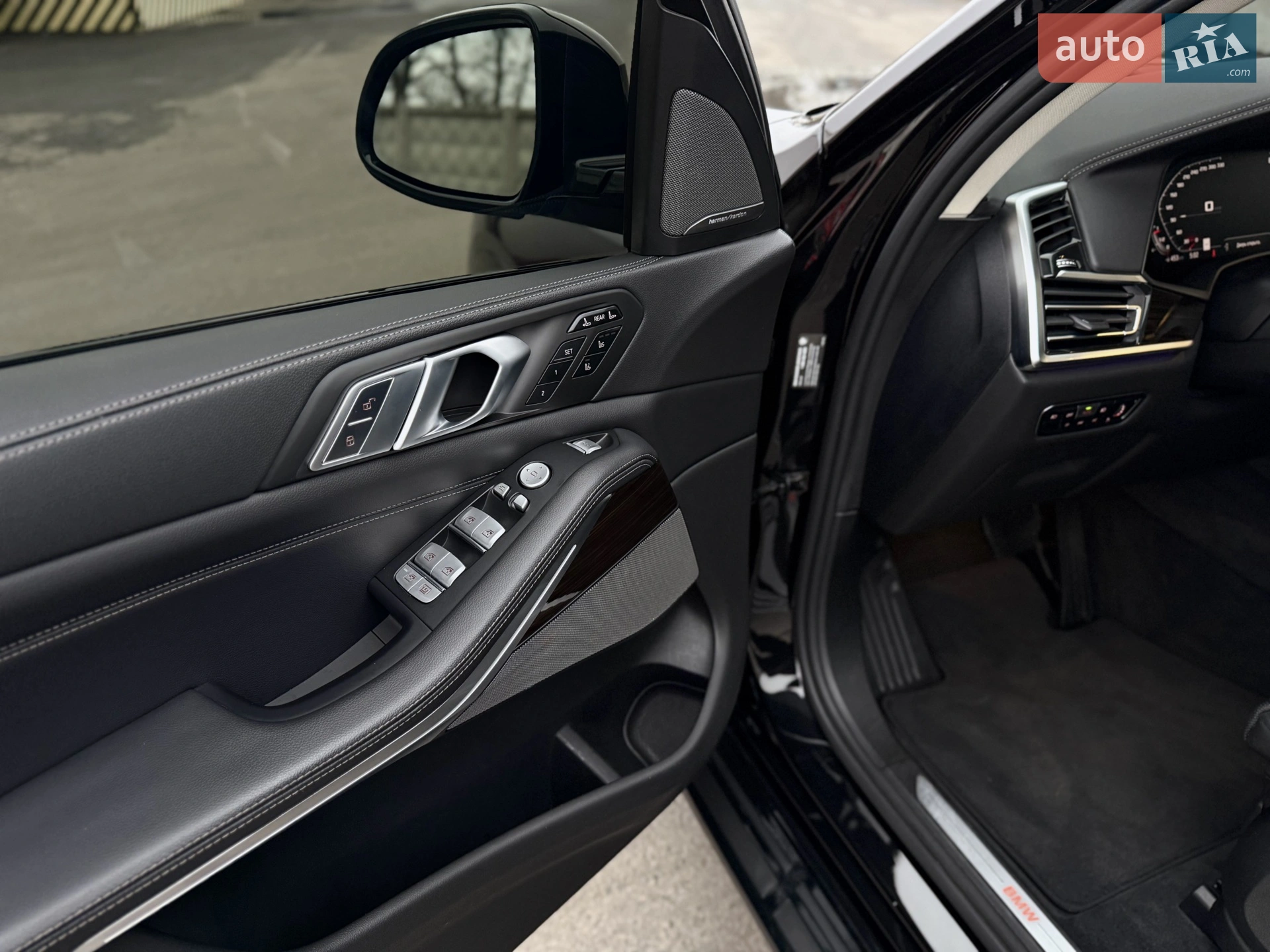 2019 BMW X7 - мініатюра 15