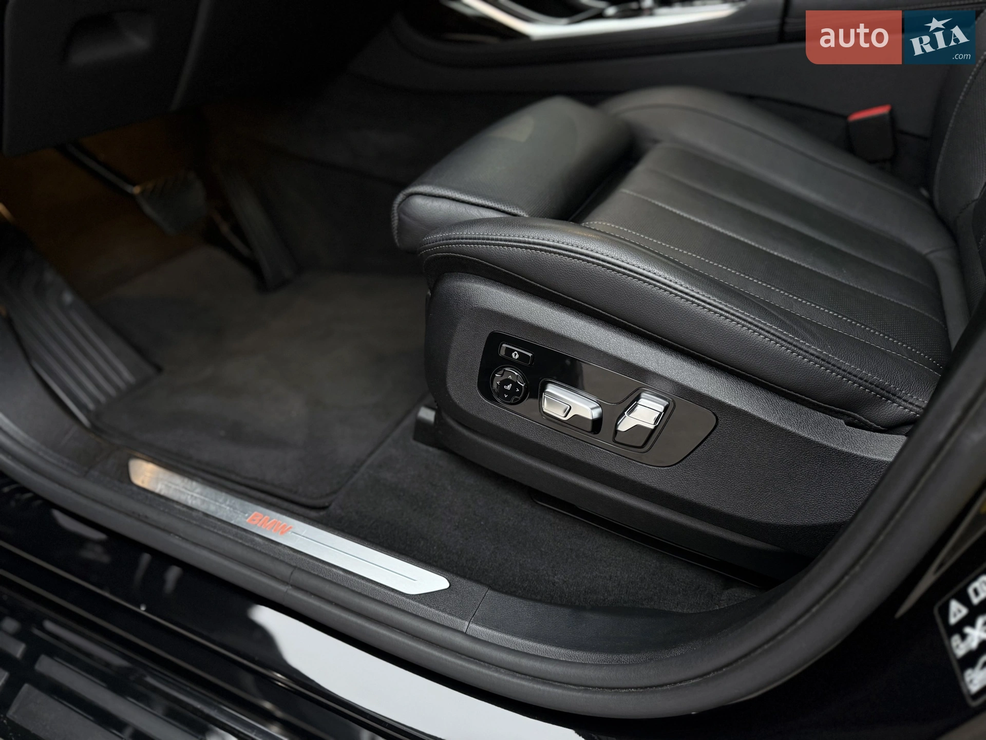 2019 BMW X7 - мініатюра 16