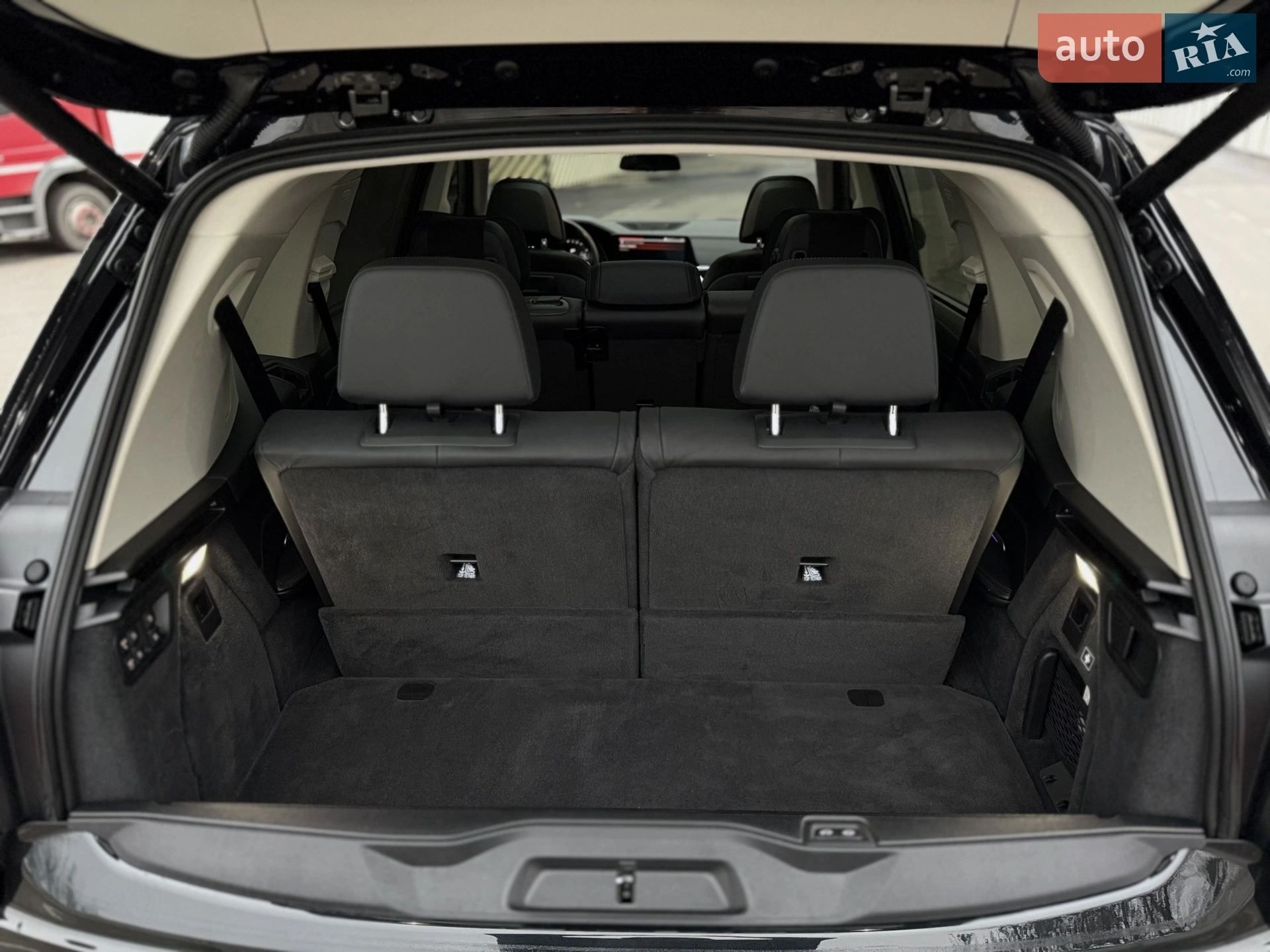 2019 BMW X7 - мініатюра 37