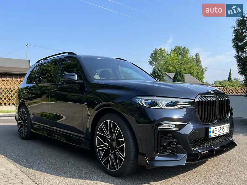 BMW X7