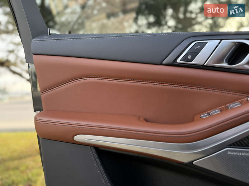 Позашляховик / Кросовер BMW X7 2023 в Львові