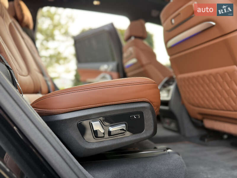 Позашляховик / Кросовер BMW X7 2023 в Львові