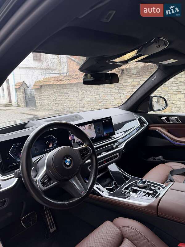 Внедорожник / Кроссовер BMW X7 2023 в Каменец-Подольском