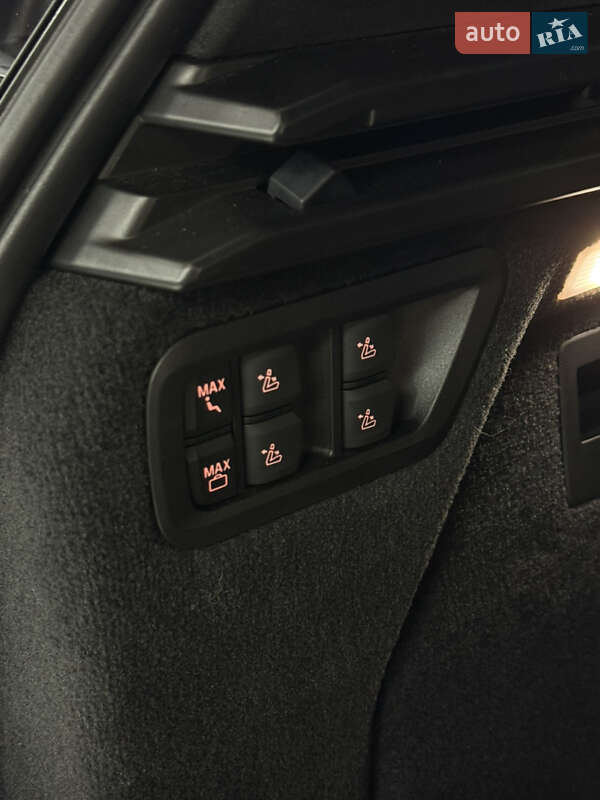 Позашляховик / Кросовер BMW X7 2024 в Одесі