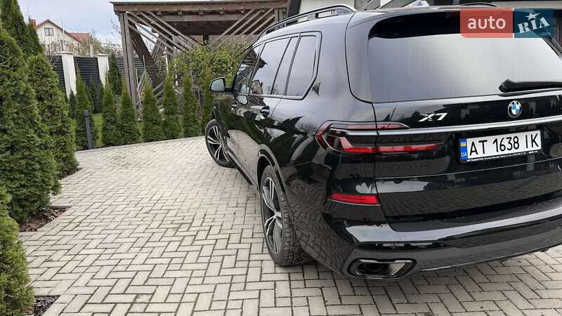 Позашляховик / Кросовер BMW X7 2024 в Івано-Франківську