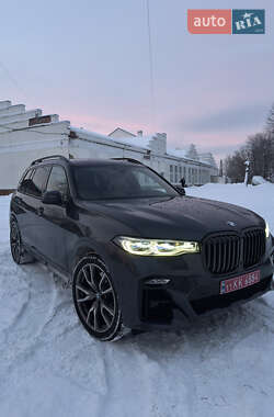 Внедорожник / Кроссовер BMW X7 2021 в Киеве