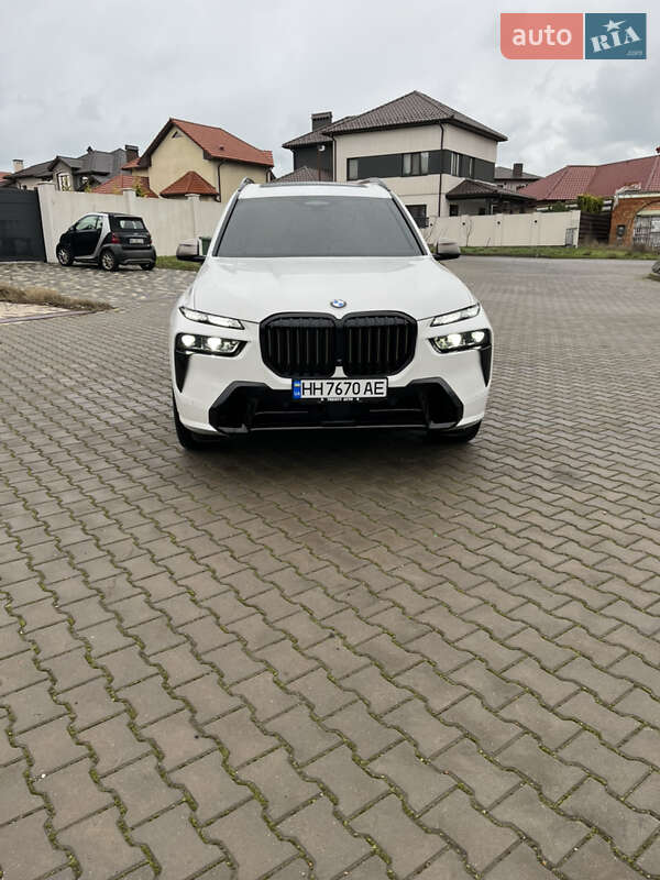 Внедорожник / Кроссовер BMW X7 2020 в Одессе