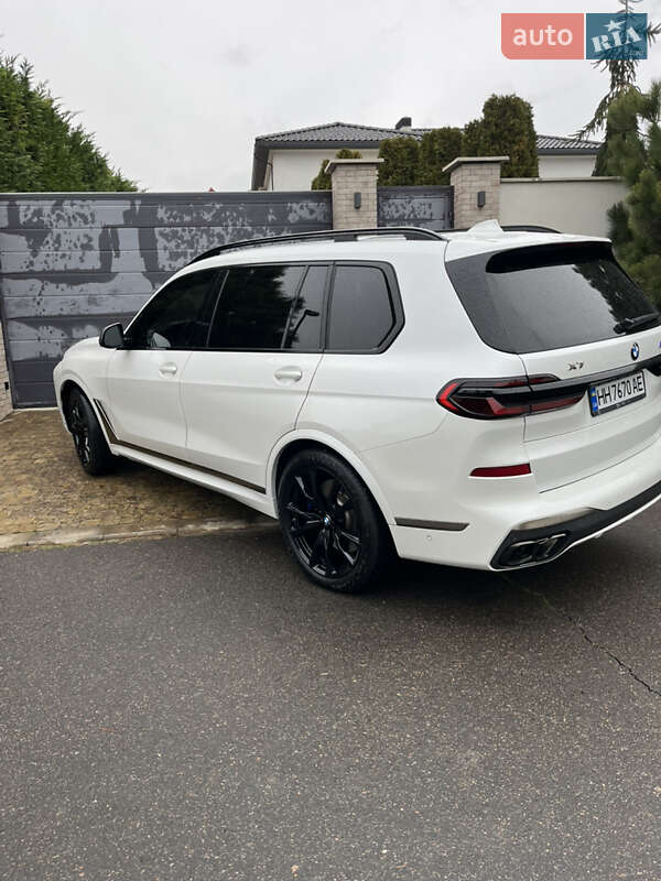 Внедорожник / Кроссовер BMW X7 2020 в Одессе