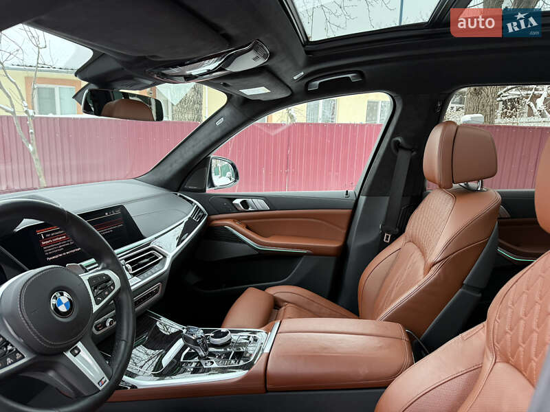 Внедорожник / Кроссовер BMW X7 2020 в Умани