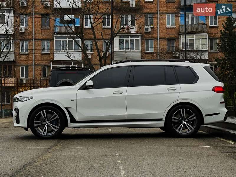 Позашляховик / Кросовер BMW X7 2022 в Києві