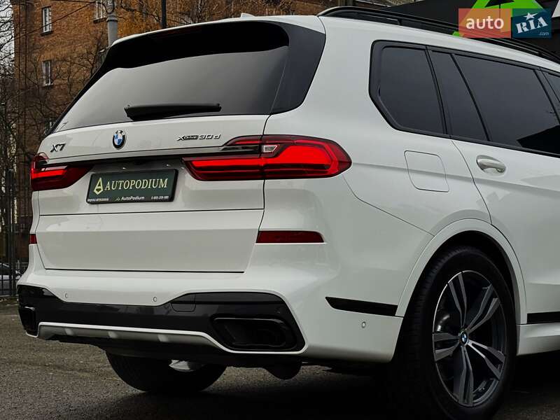 Позашляховик / Кросовер BMW X7 2022 в Києві