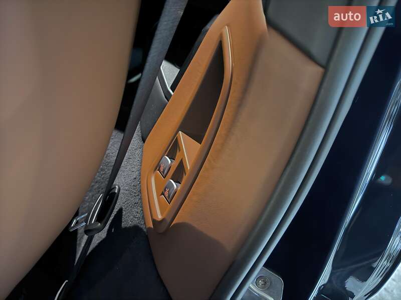 Позашляховик / Кросовер BMW X7 2019 в Дніпрі