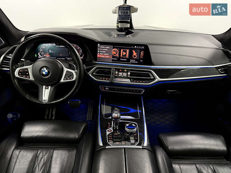 Внедорожник / Кроссовер BMW X7 2022 в Одессе