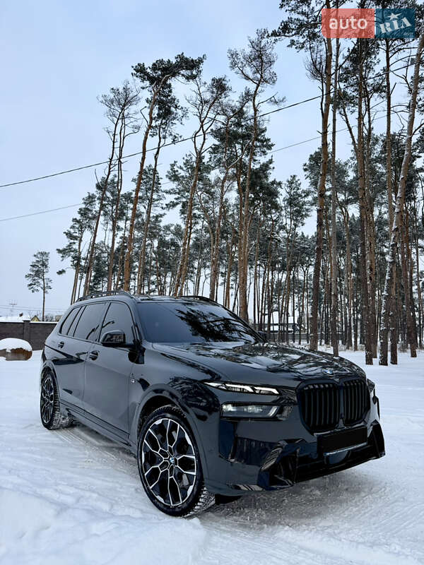 Внедорожник / Кроссовер BMW X7 2024 в Житомире
