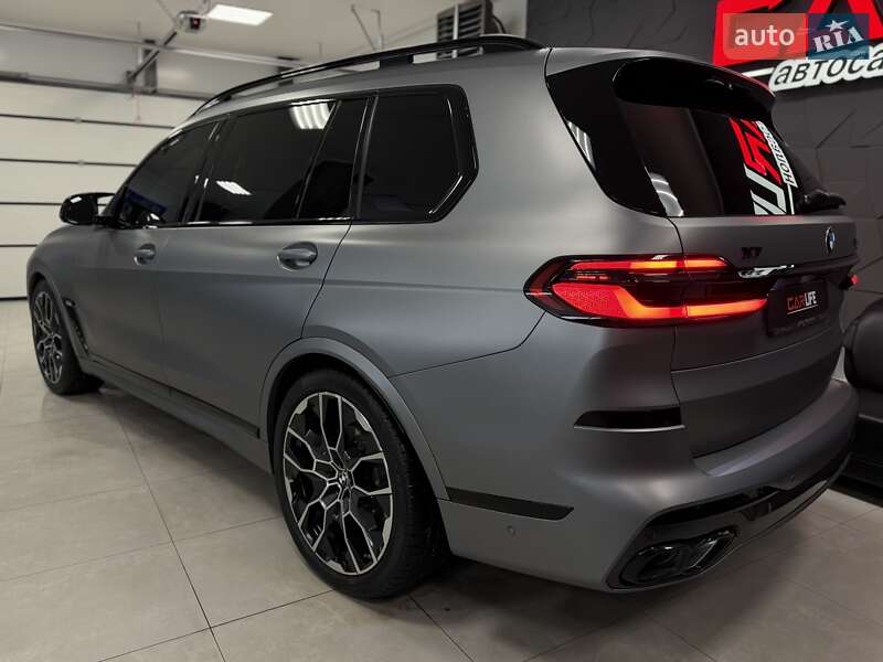Внедорожник / Кроссовер BMW X7 2024 в Тернополе
