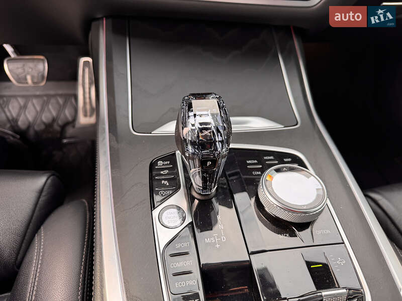 Внедорожник / Кроссовер BMW X7 2020 в Харькове