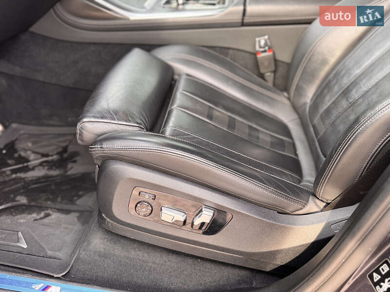 Внедорожник / Кроссовер BMW X7 2020 в Харькове