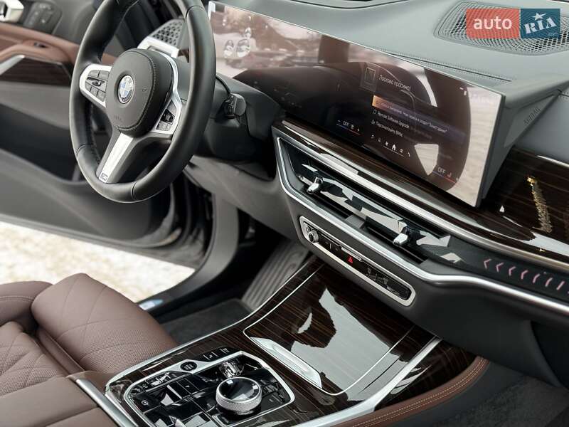 Внедорожник / Кроссовер BMW X7 2025 в Львове