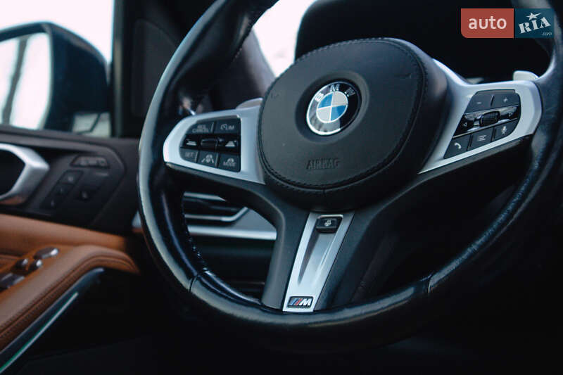 Внедорожник / Кроссовер BMW X7 2021 в Киеве