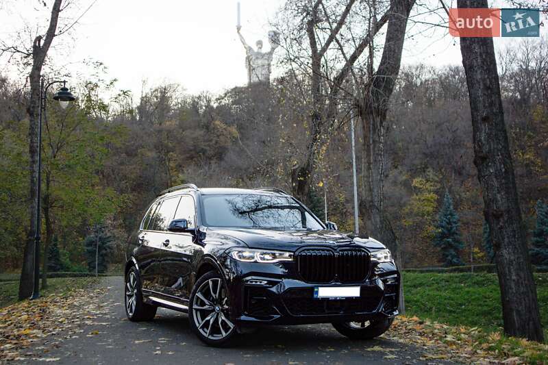 Внедорожник / Кроссовер BMW X7 2021 в Киеве