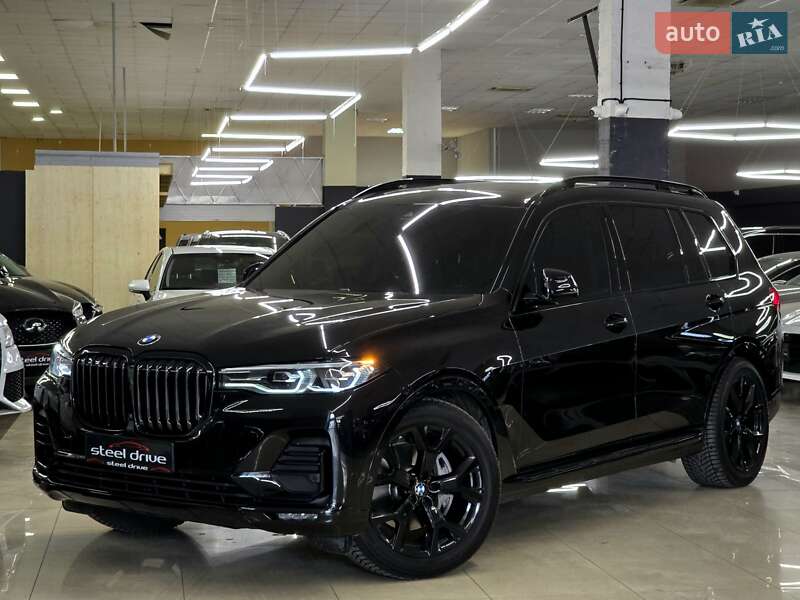 Внедорожник / Кроссовер BMW X7 2021 в Николаеве
