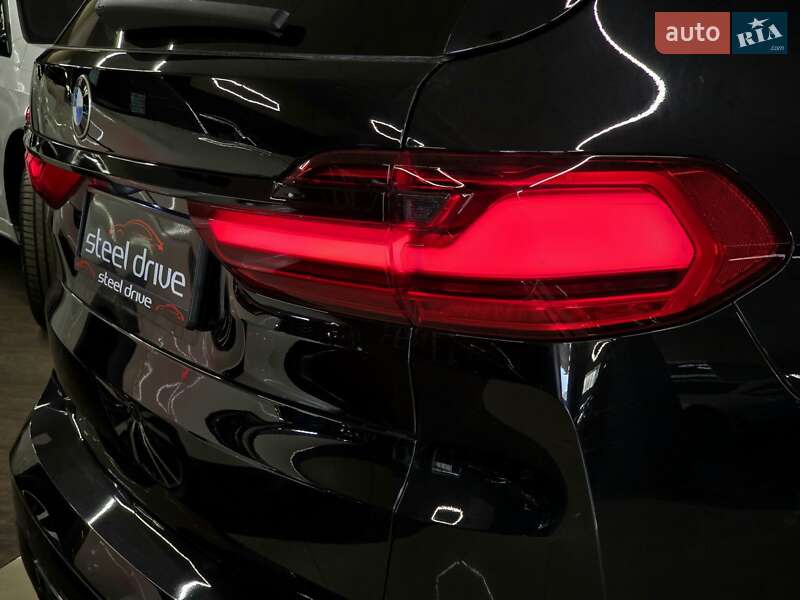 Внедорожник / Кроссовер BMW X7 2021 в Николаеве