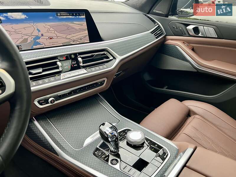Внедорожник / Кроссовер BMW X7 2022 в Киеве