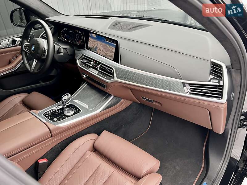 Внедорожник / Кроссовер BMW X7 2022 в Киеве