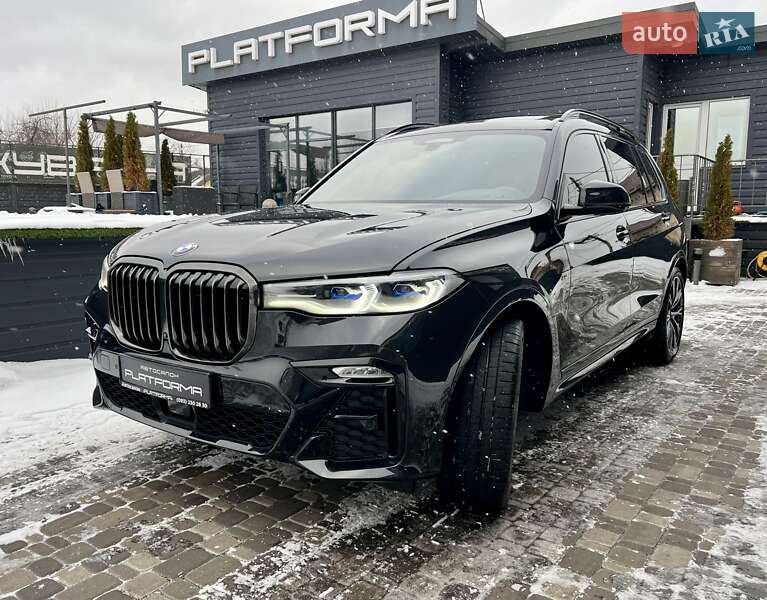 Внедорожник / Кроссовер BMW X7 2022 в Киеве