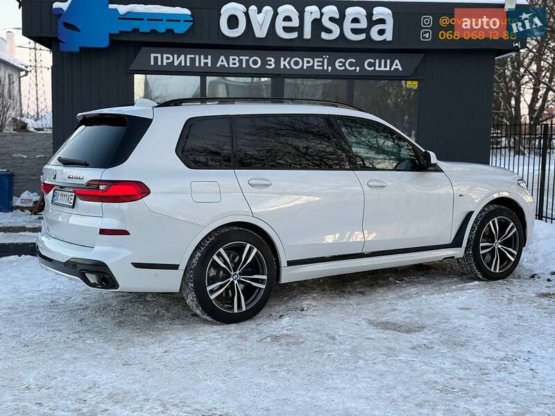 Внедорожник / Кроссовер BMW X7 2022 в Хмельницком