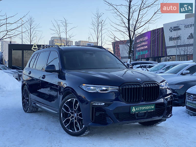 Внедорожник / Кроссовер BMW X7 2020 в Киеве