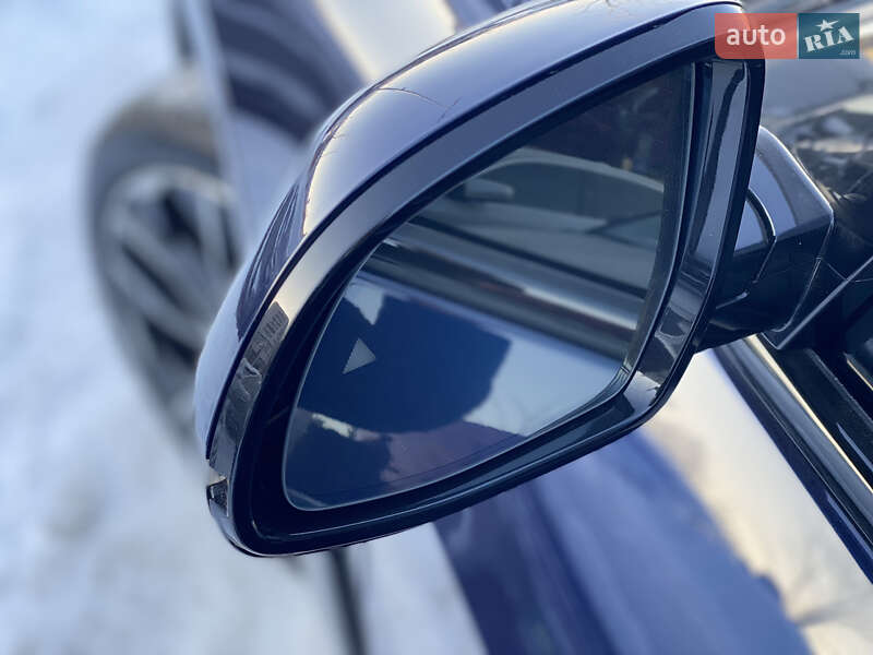 Внедорожник / Кроссовер BMW X7 2020 в Киеве