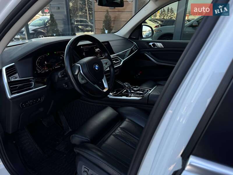 Внедорожник / Кроссовер BMW X7 2020 в Ровно фото 51 Внедорожник / Кроссовер BMW X7 2020 в Ровно
