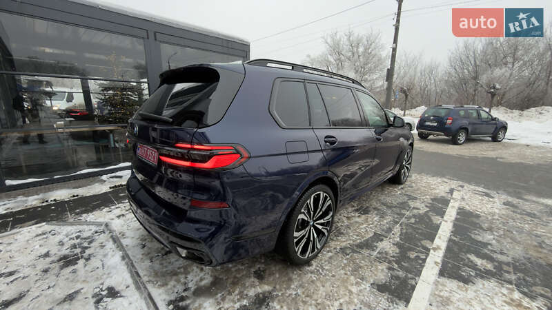 Внедорожник / Кроссовер BMW X7 2025 в Луцке