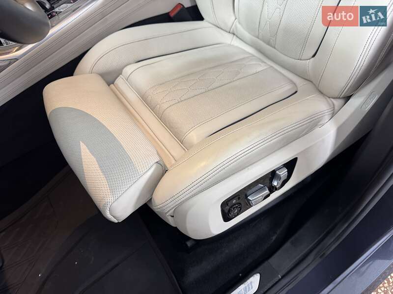 Внедорожник / Кроссовер BMW X7 2019 в Тернополе