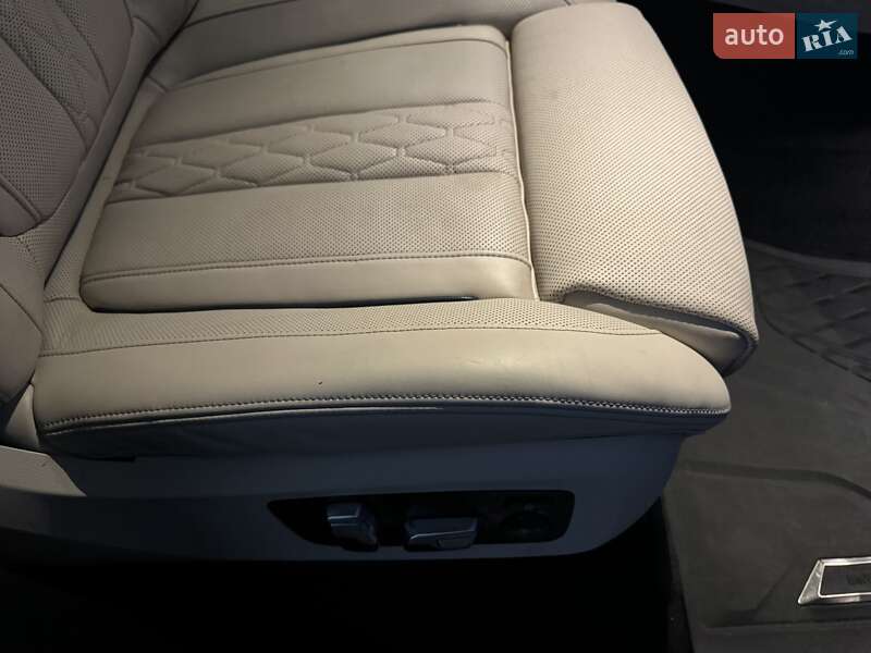 Внедорожник / Кроссовер BMW X7 2019 в Тернополе