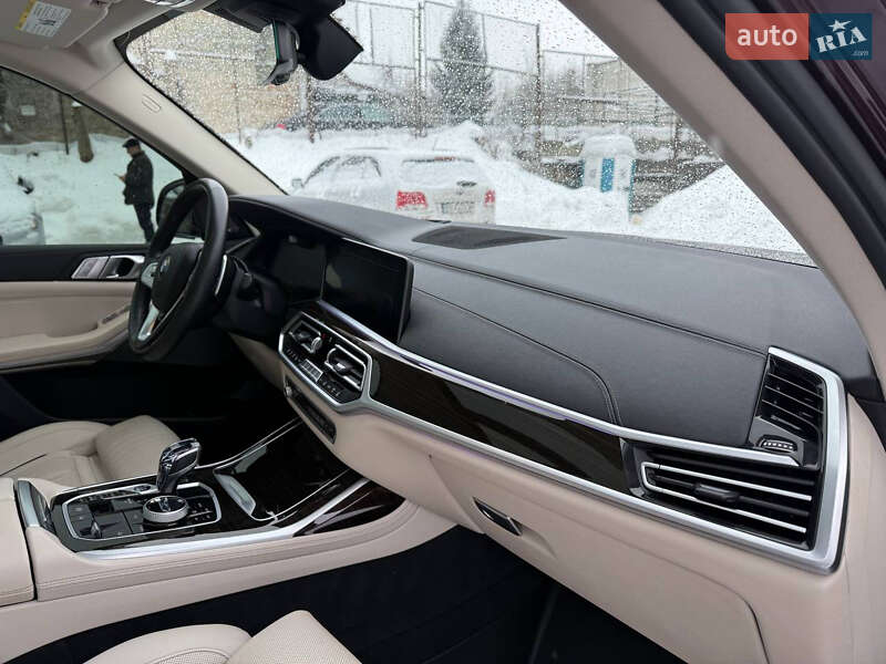 Внедорожник / Кроссовер BMW X7 2021 в Львове фото 36 Внедорожник / Кроссовер BMW X7 2021 в Львове
