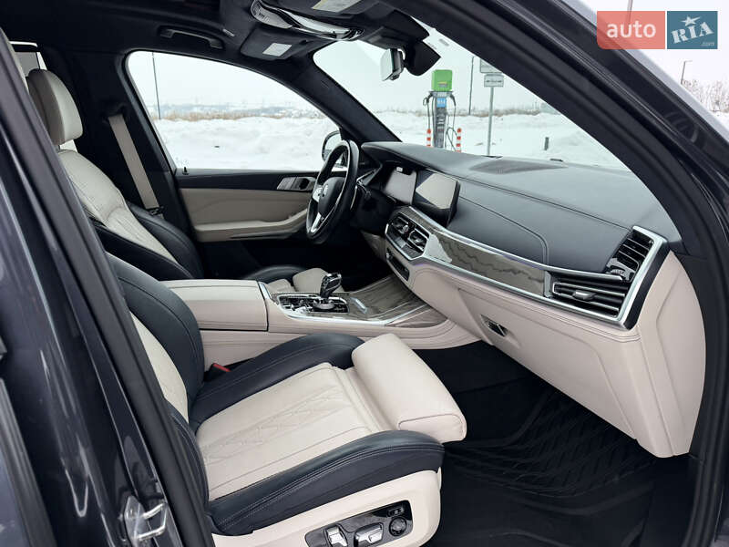 Позашляховик / Кросовер BMW X7 2019 в Рівному