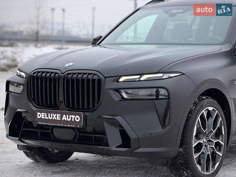 Внедорожник / Кроссовер BMW X7 2023 в Киеве