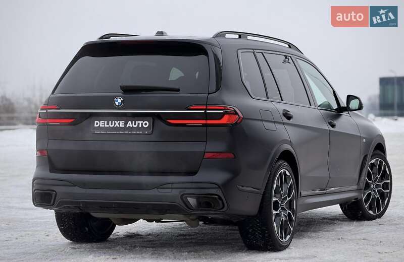 Внедорожник / Кроссовер BMW X7 2023 в Киеве