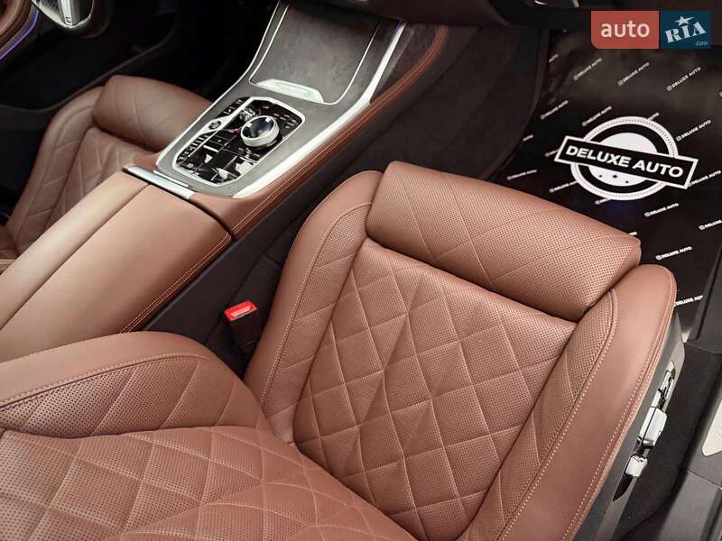 Внедорожник / Кроссовер BMW X7 2023 в Киеве