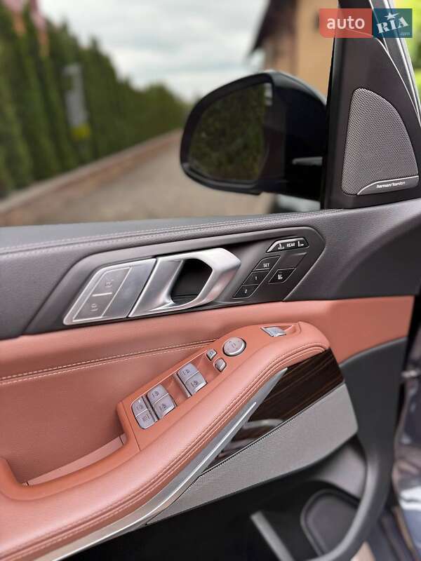 Внедорожник / Кроссовер BMW X7 2021 в Чорткове