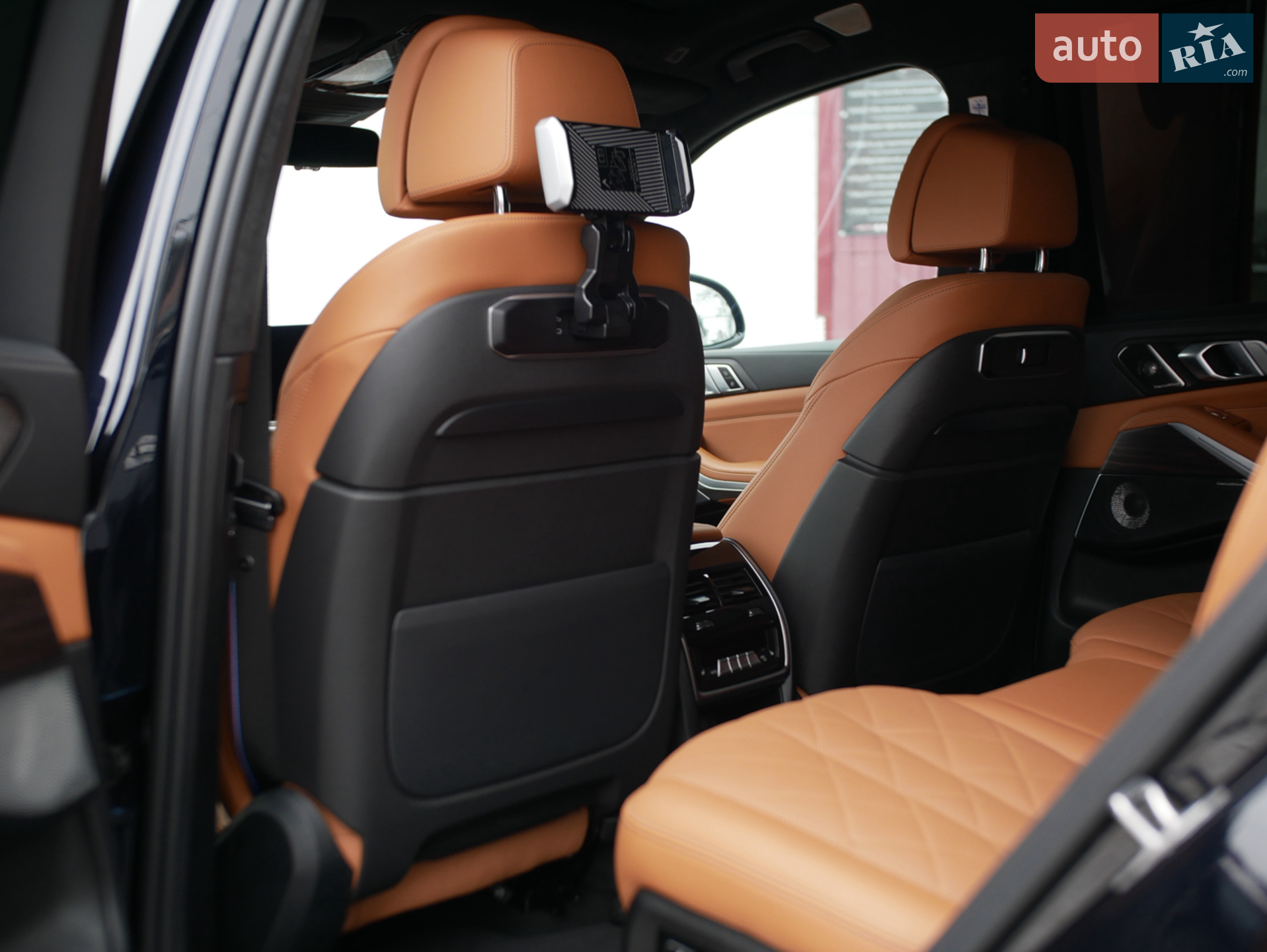 2022 BMW X7 - мініатюра 35