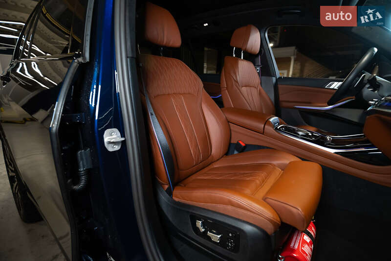 Позашляховик / Кросовер BMW X7 2025 в Луцьку