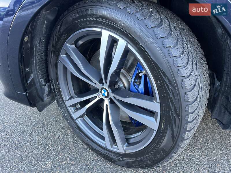 Внедорожник / Кроссовер BMW X7 2020 в Киеве