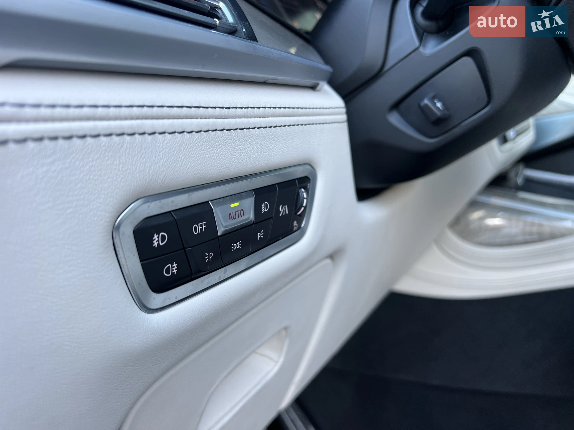 2020 BMW X7 - мініатюра 20